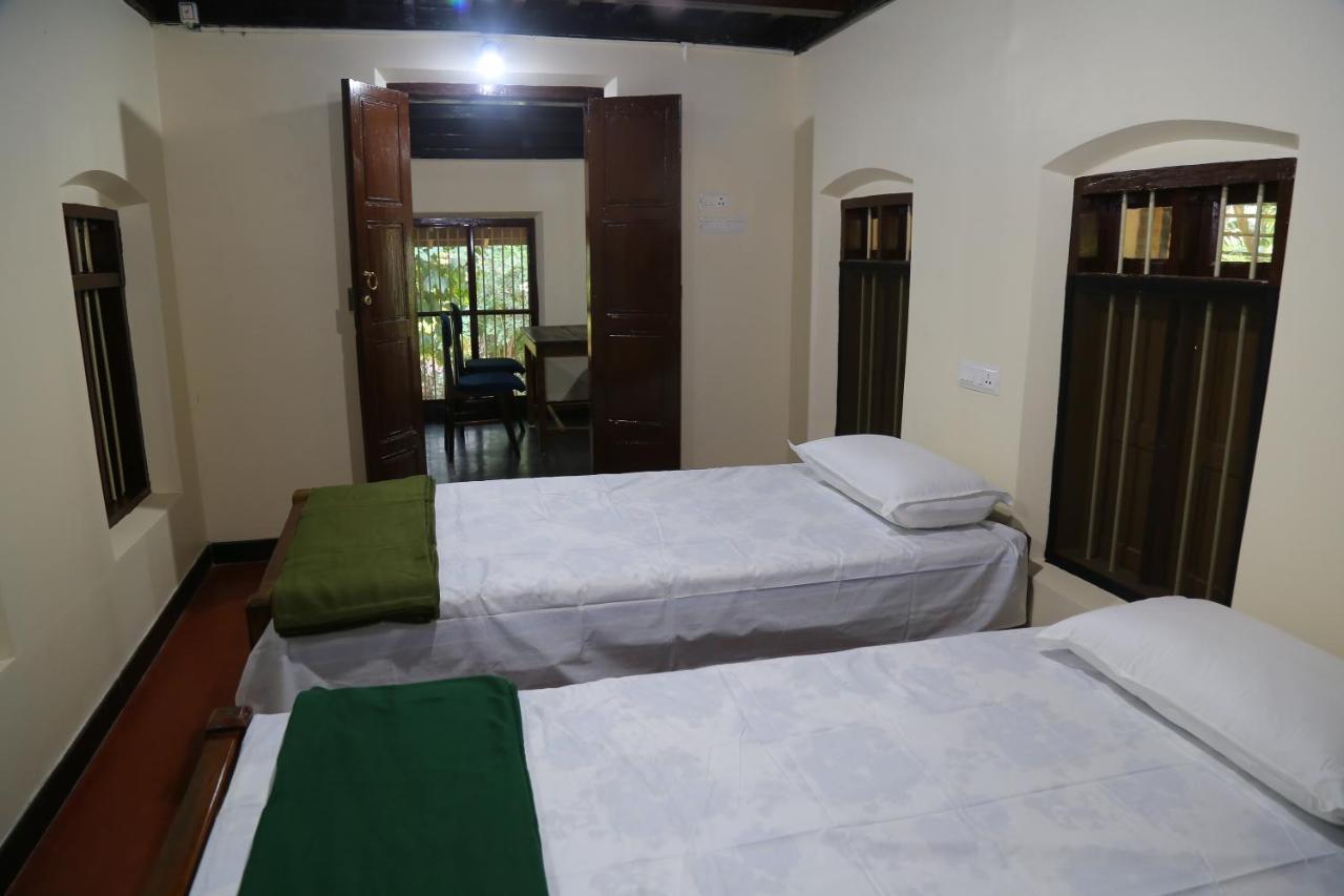 The Mana-Heritage Stay - Chengazhimattam Mana Kottayam Ngoại thất bức ảnh